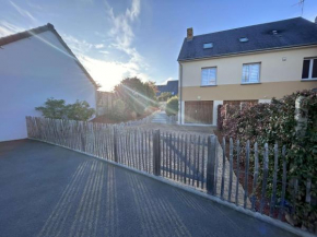 Maison spacieuse 4 chambres, proche plage, terrasse, parking, Wi-Fi - FR-1-361-559